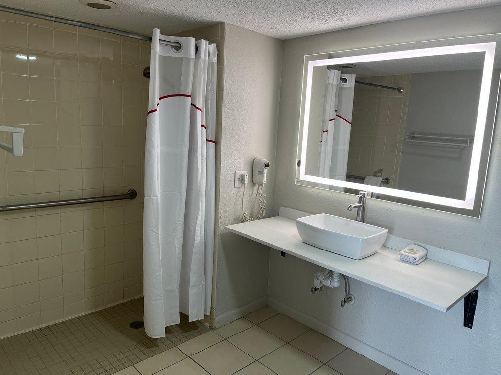 Red Roof Inn & Suites Monroe, Nc Eksteriør bilde